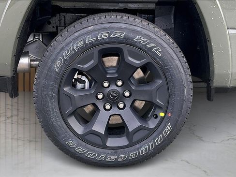 New 2026 RAM 1500 4x4 Crew Cab image 35