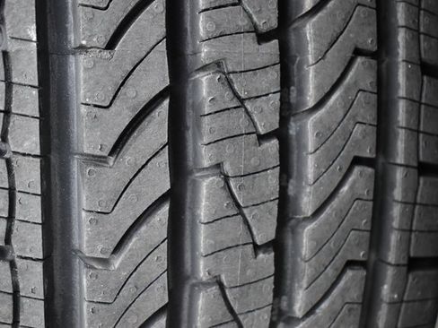 Used 2023 Jeep Grand Cherokee Laredo image 10