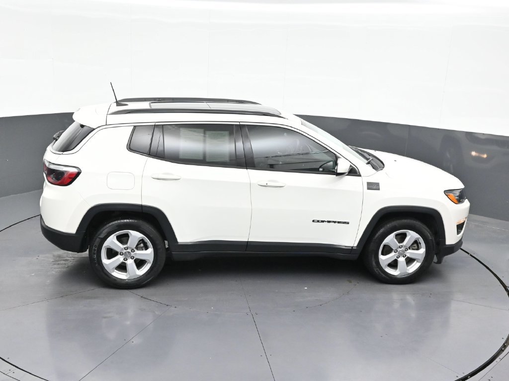 Used 2021 Jeep Compass Latitude w/ Sun and Sound Group FWD image 20