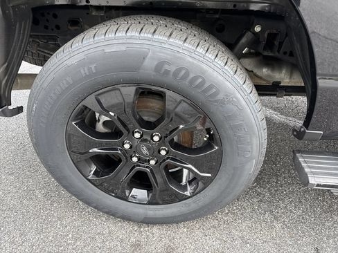 Used 2023 Ford F150 Platinum w/ Equipment Group 701A High AWD/4WD image 17