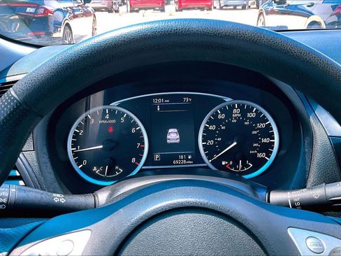 Used 2019 Nissan Sentra S FWD image 26