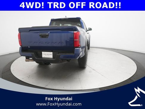 Used 2024 Toyota Tacoma TRD Off-Road image 34