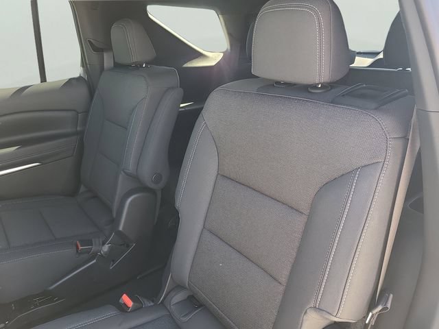New 2026 Chevrolet Traverse LT FWD image 15