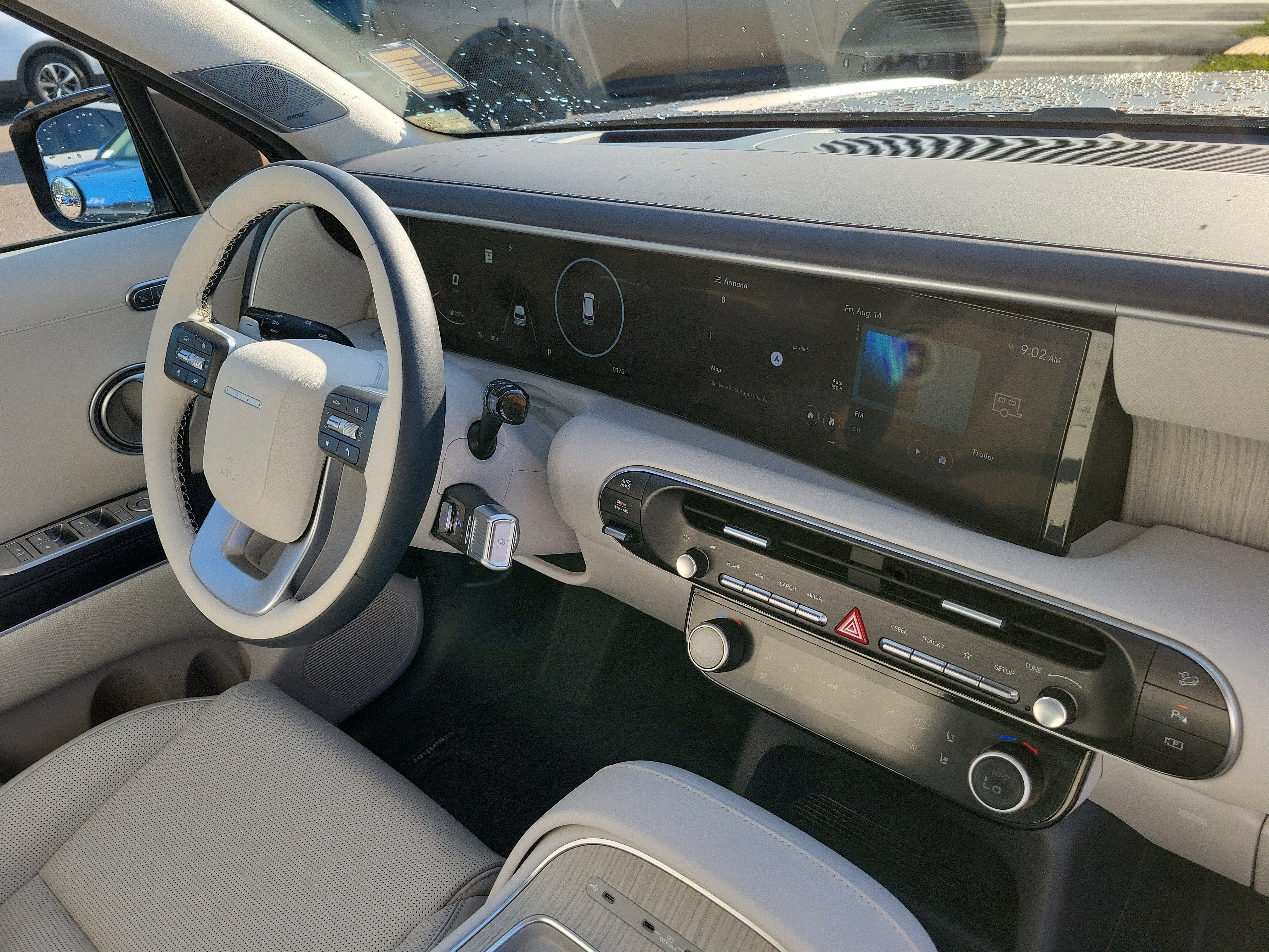 Used 2026 Hyundai Palisade Calligraphy AWD/4WD image 6