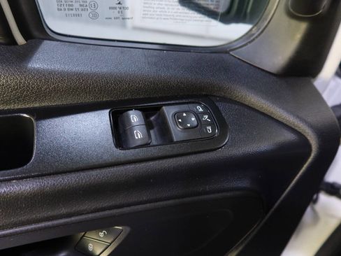 Used 2021 Mercedes-Benz Sprinter 2500 w/ Driver Convenience Package image 30