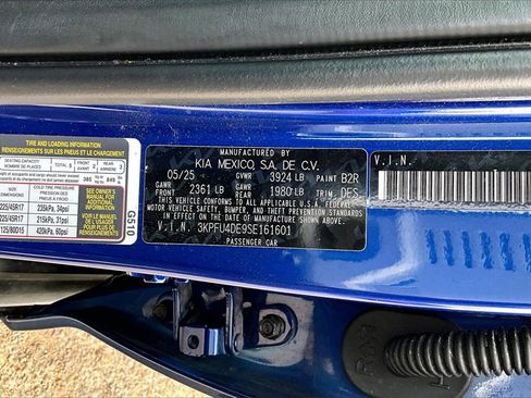Certified 2025 Kia K4 EX image 34