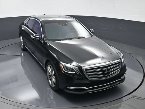 Used 2018 Mercedes-Benz S 560 4MATIC Sedan image 47