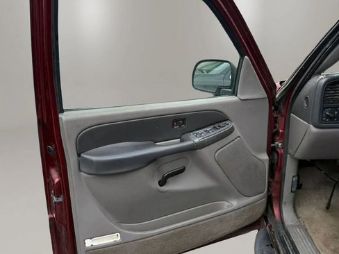 Used 2003 Chevrolet Tahoe LS AWD/4WD image 19