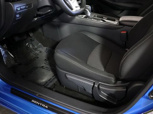 Used 2024 Nissan Sentra SV FWD image 23
