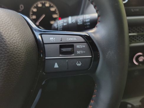 Used 2024 Honda HR-V Sport image 18