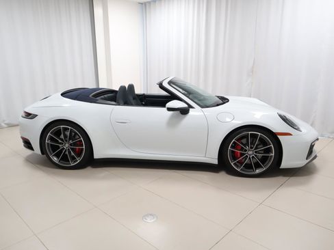 Used 2021 Porsche 911 Carrera S image 6