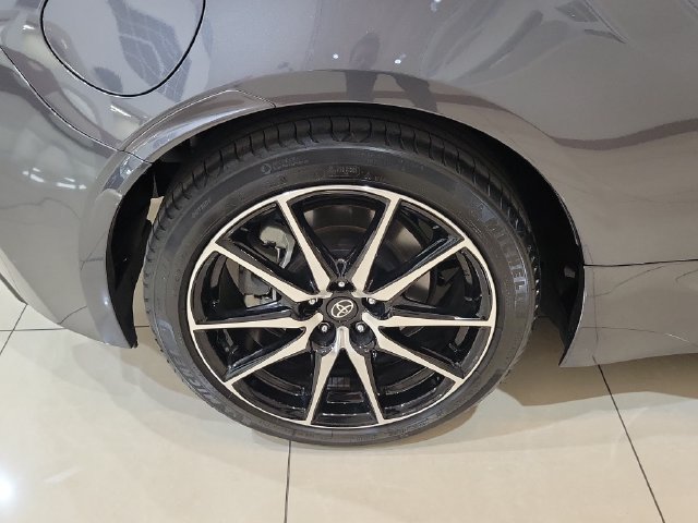 Used 2024 Toyota GR86 RWD image 6