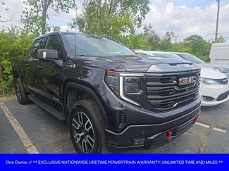 Used 2023 GMC Sierra 1500 AT4 w/ AT4 Premium Package AWD/4WD video 3