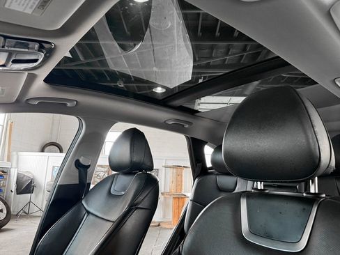 Used 2023 Hyundai Tucson Limited image 33