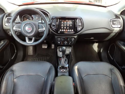 Used 2018 Jeep Compass Limited AWD/4WD image 10