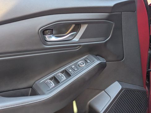 Used 2024 Honda Accord Sport image 12