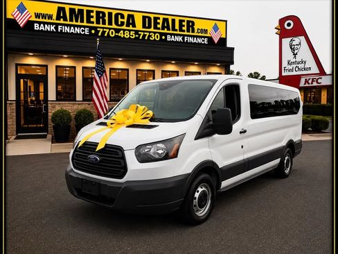 Used 2018 Ford Transit 150 XL RWD image 1