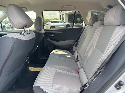 Used 2022 Subaru Outback Premium image 37