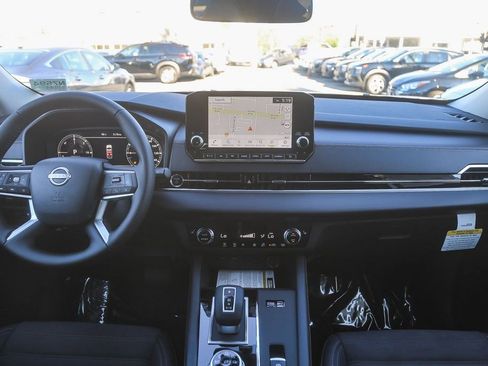New 2026 Nissan Rogue SL AWD/4WD image 13