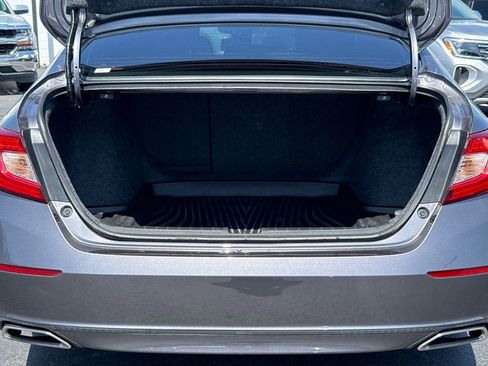 Used 2020 Honda Accord Sport image 8