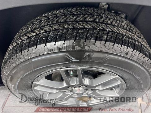 Used 2025 GMC Acadia Elevation FWD image 23