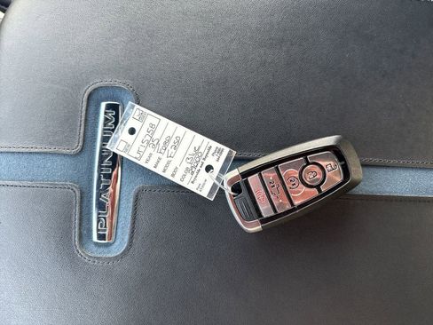 Used 2025 Ford F250 Platinum image 46