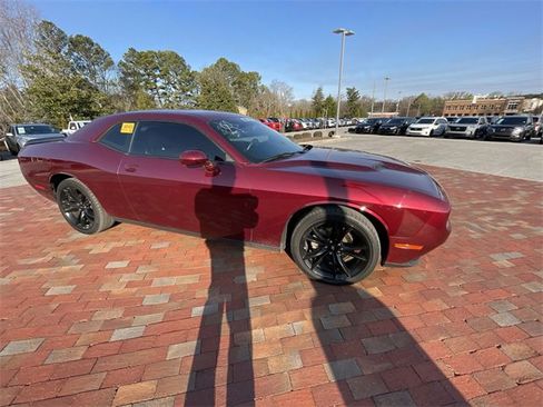 Used 2018 Dodge Challenger SXT w/ Blacktop Package image 22
