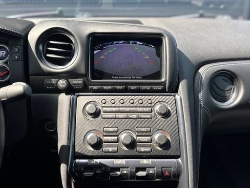 Used 2014 Nissan GT-R Track Edition AWD/4WD image 24