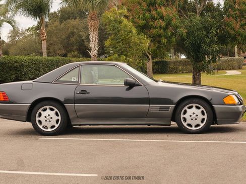 Used 1990 Mercedes-Benz 300 SL image 9