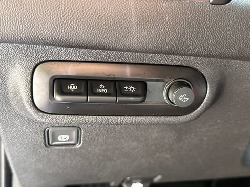 Certified 2022 GMC Terrain AT4 w/ Infotainment Package II AWD/4WD image 29
