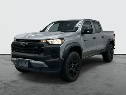 Used 2024 Chevrolet Colorado Trail Boss w/ Advanced Trailering Package AWD/4WD image 1