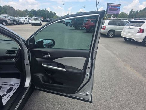 Used 2016 Honda CR-V Touring image 10