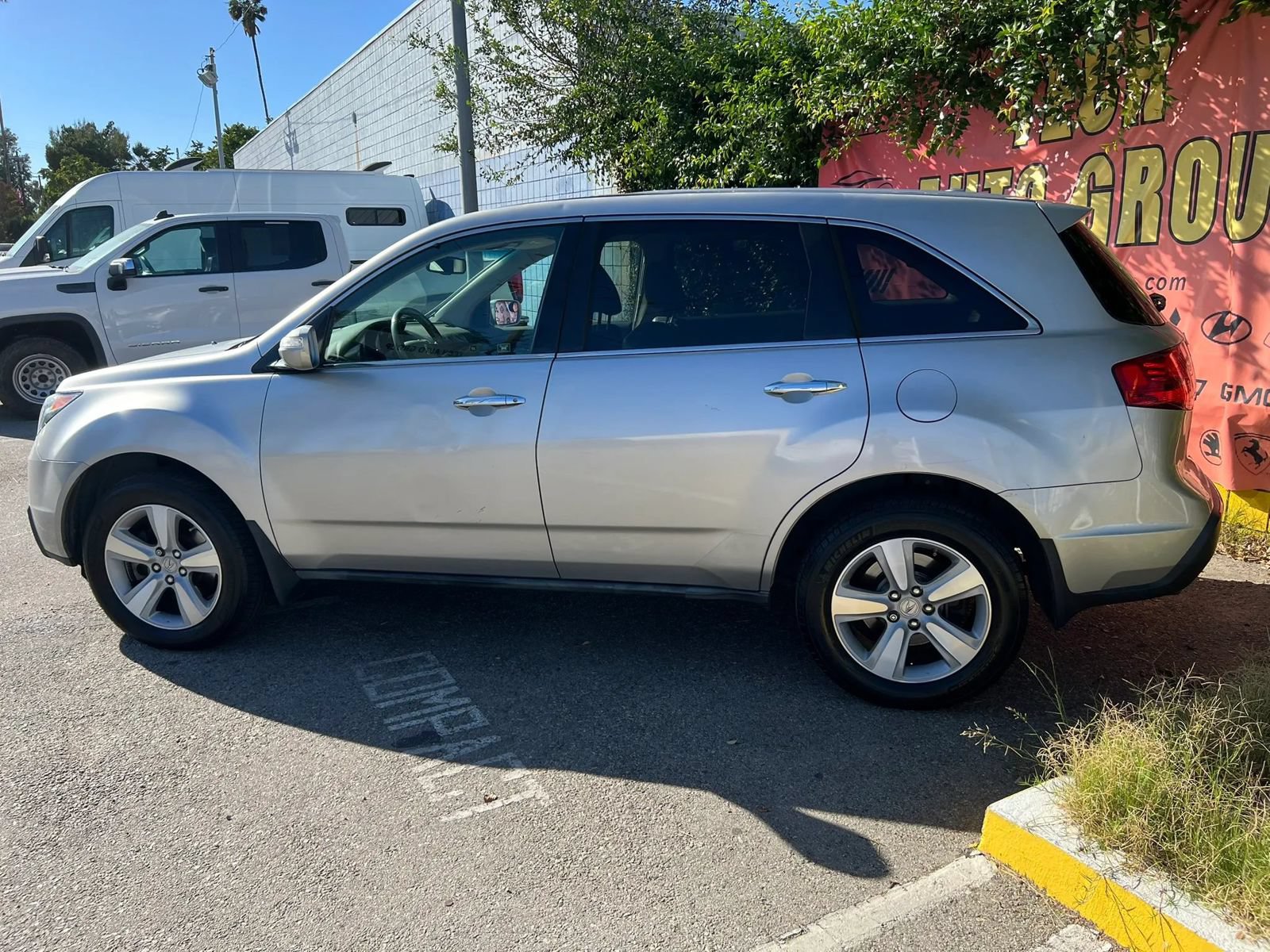 Used 2010 Acura MDX w/ Technology Package AWD/4WD image 8