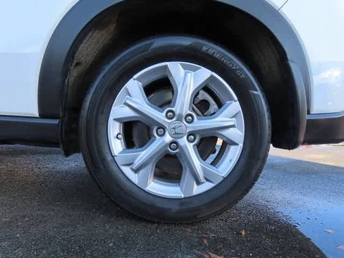 Certified 2023 Honda HR-V LX image 9