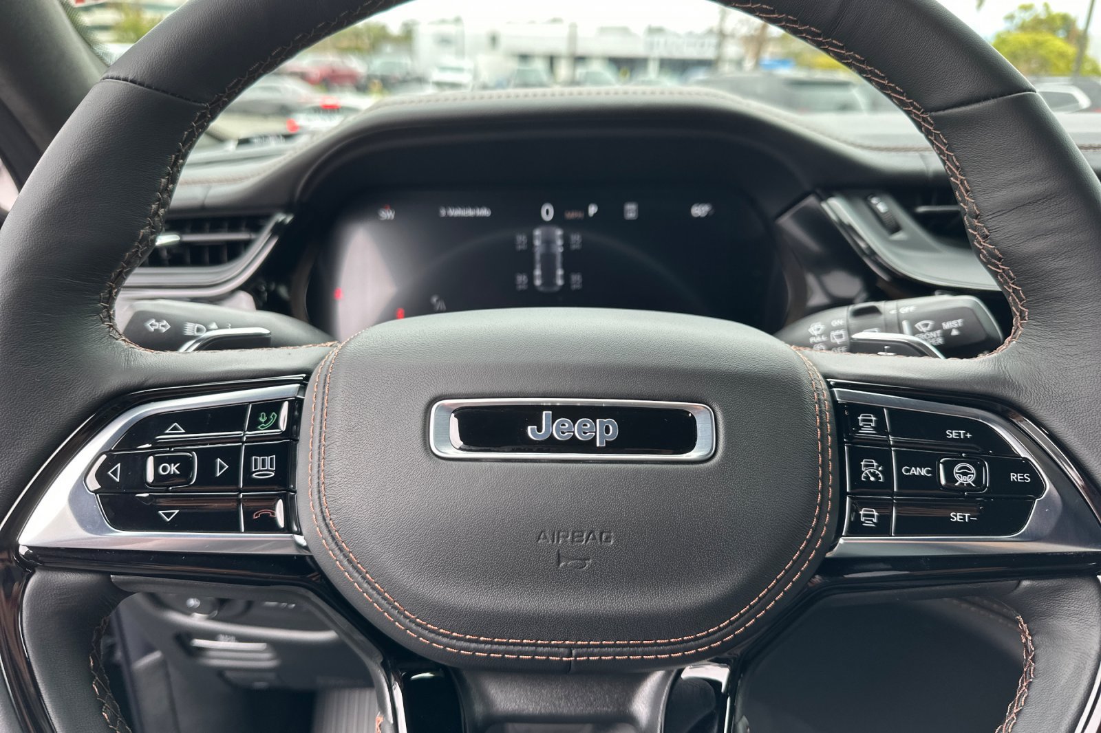 New 2026 Jeep Grand Cherokee Summit w/ Obsidian Package AWD/4WD image 23