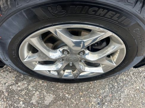 Used 2020 Chrysler Pacifica Limited w/ Advanced Safetytec Group image 17