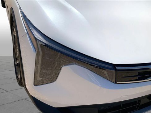 Certified 2025 Kia K4 EX FWD image 35