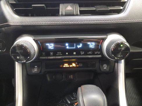 Used 2024 Toyota RAV4 XLE image 26