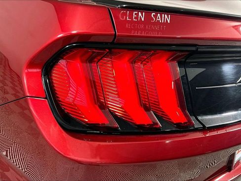 Used 2019 Ford Mustang Coupe w/ Equipment Group 101A RWD image 26