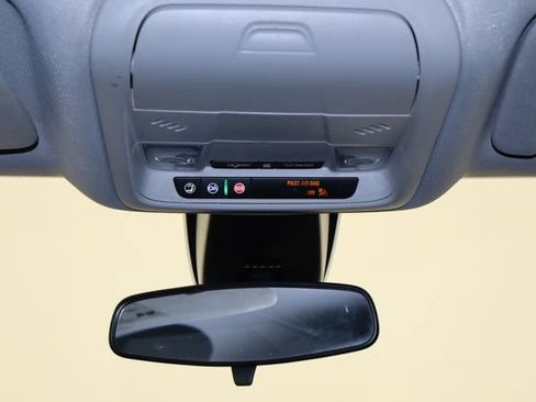 Used 2023 Chevrolet Blazer LT AWD/4WD image 25