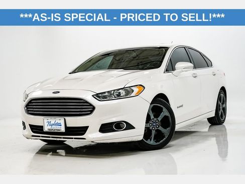 Used 2014 Ford Fusion SE w/ Equipment Group 502A image 1