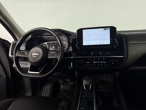 Used 2023 Nissan Pathfinder SL FWD image 13