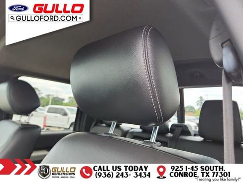 Used 2015 Ford F250 Lariat w/ Lariat Ultimate Package AWD/4WD image 17