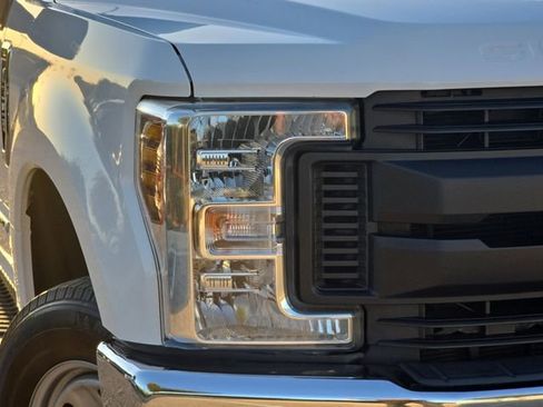 Used 2019 Ford F350 XL w/ Power Equipment Group image 30