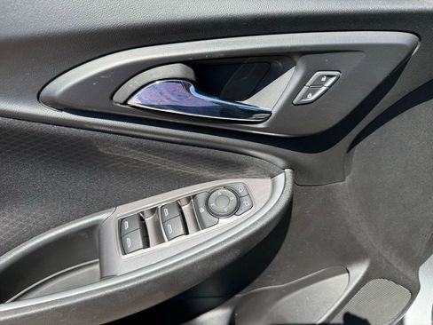 Used 2024 Chevrolet Malibu LS image 12