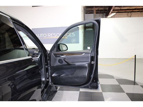 Used 2017 BMW X5 sDrive35i image 24