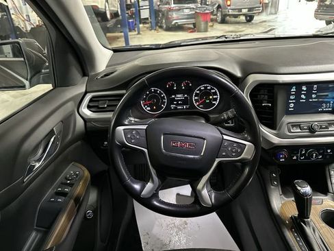 Used 2019 GMC Acadia SLE AWD/4WD image 13