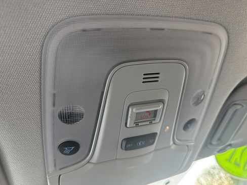 Used 2021 Toyota Prius LE w/ Carpet Mat Package (TMS) FWD image 54