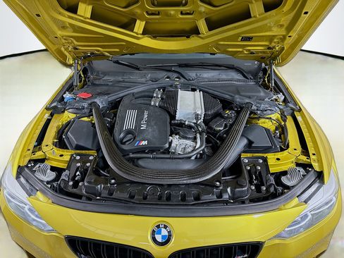 Used 2019 BMW M4 Coupe w/ Competition Package RWD image 37