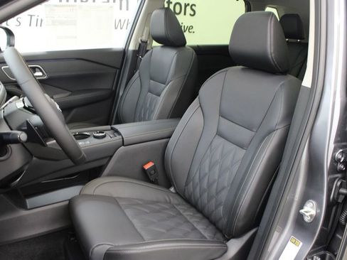 New 2026 Nissan Rogue Platinum w/ Platinum Premium Package image 15